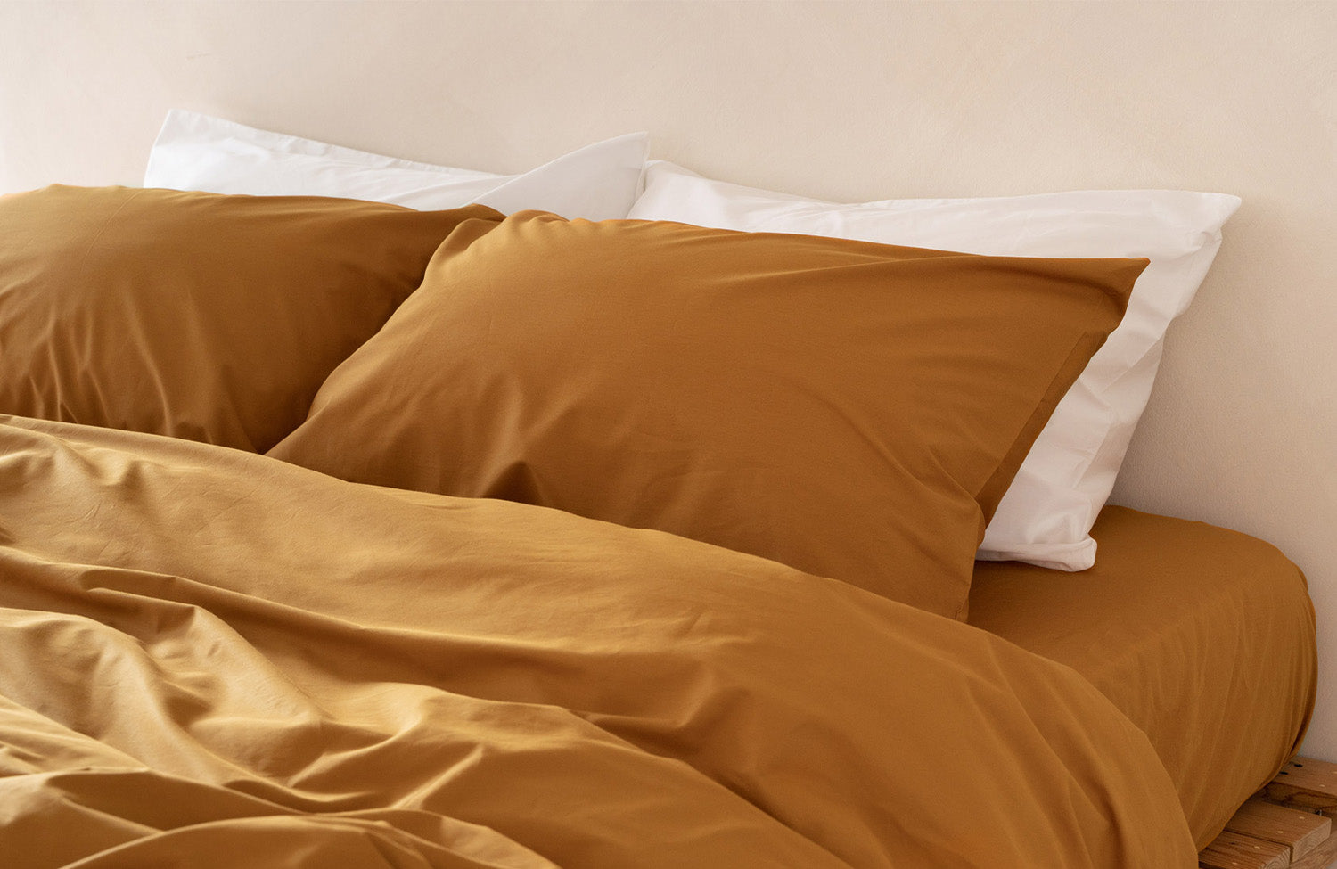 crisp-percale-mustard-yellow-duvet-cover-and-pillow-case-pair-by-sojao
