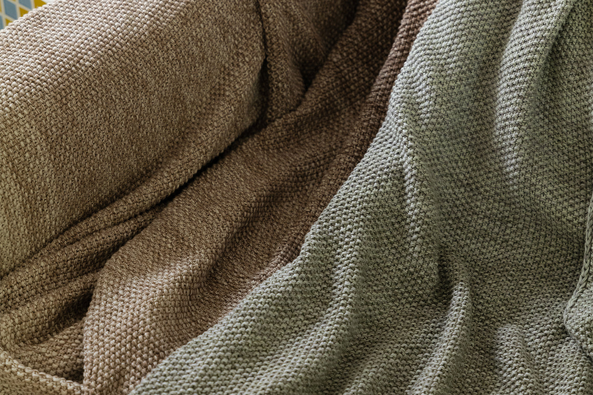 organic-cotton-fringed-ombre-throw-in-sage-&-chestnut-details-by-sojao.jpeg