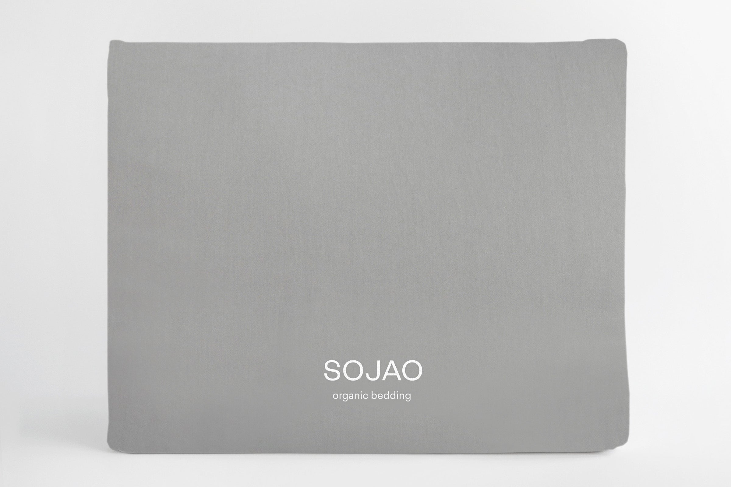 classic-cloud-flat-sheet-dust-bag-by-sojao.jpg