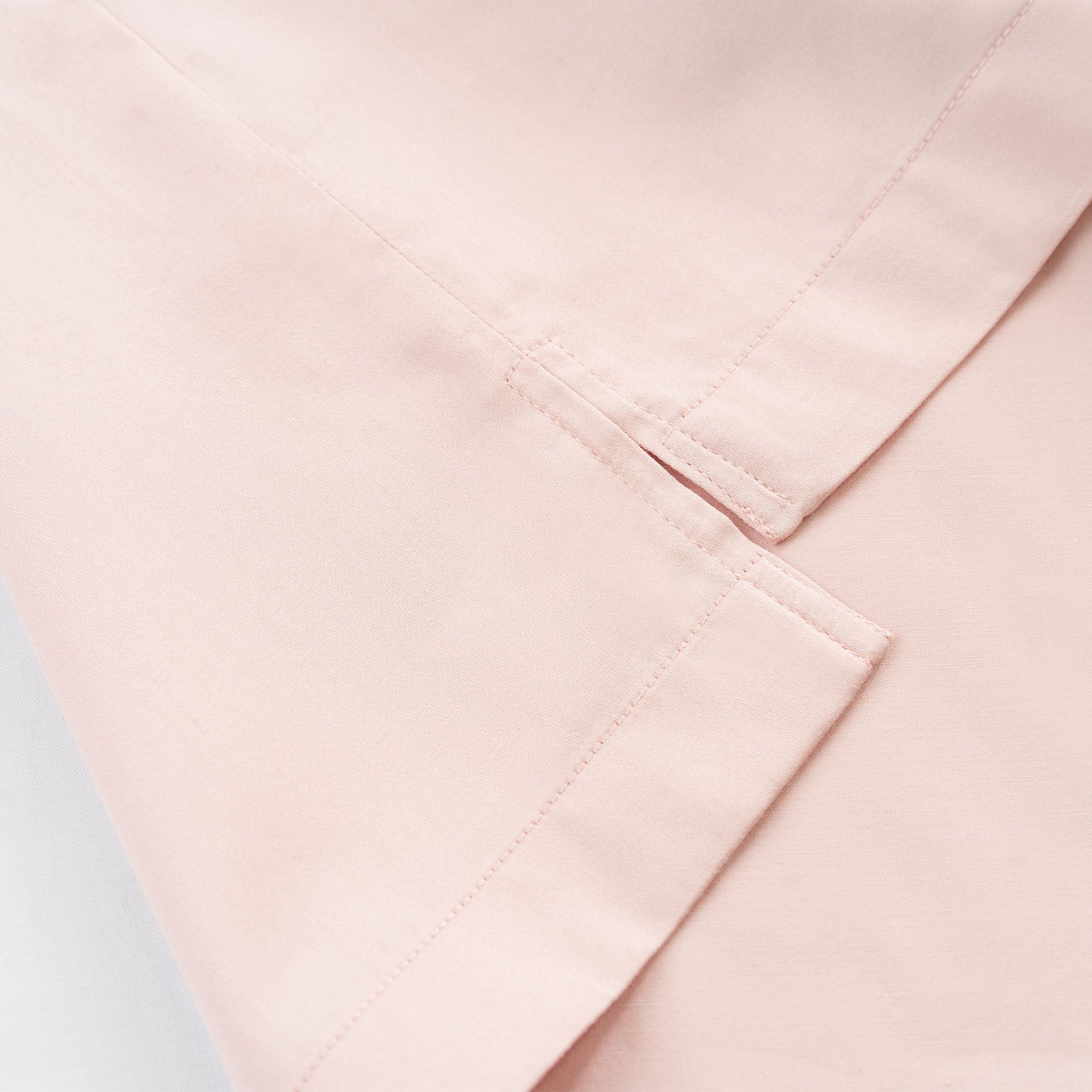 organic-cotton-womens-loungewear-shirt-last-call-details-in-blush-colour-by-sojao