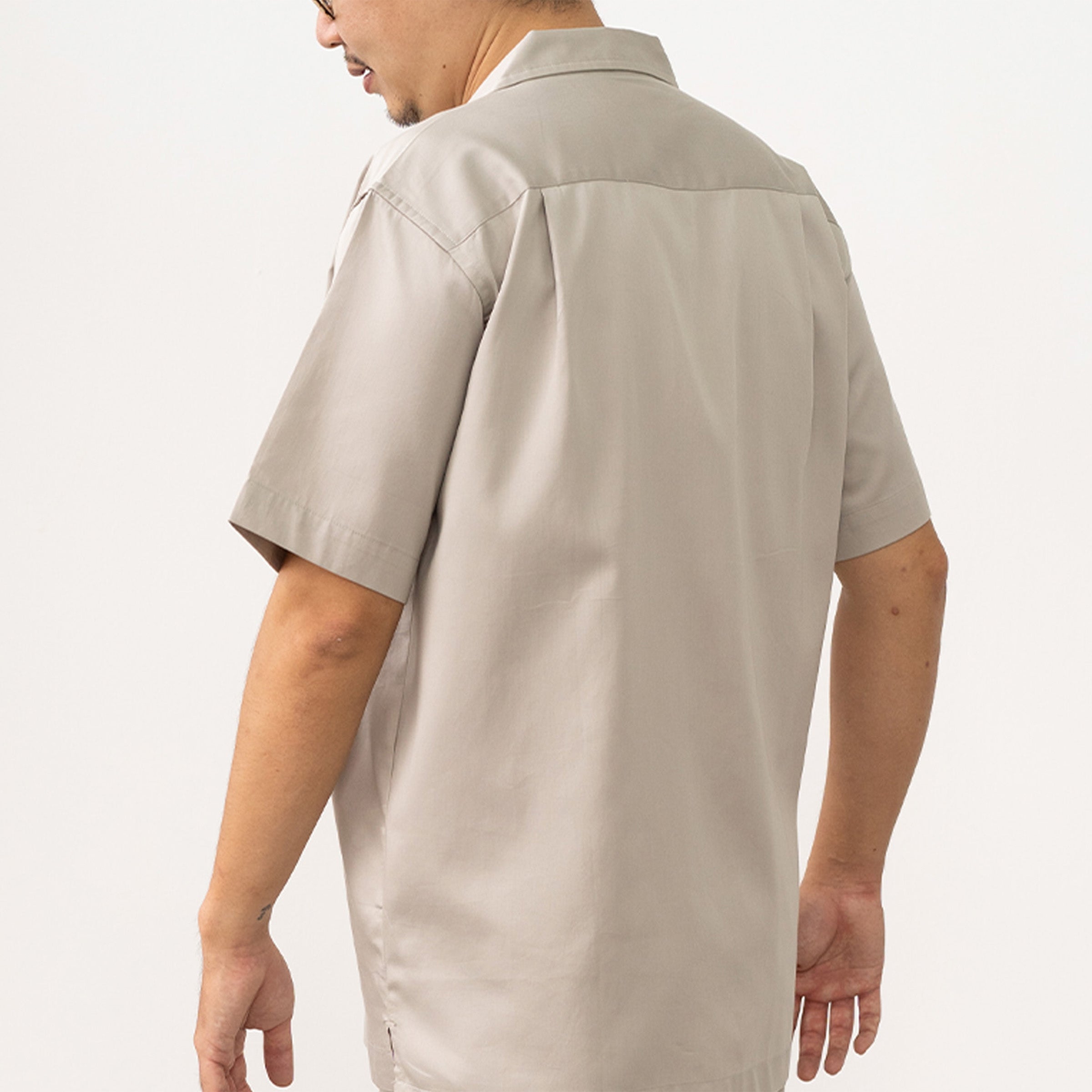 organic-cotton-mens-loungewear-shirt-last-call-in-cloud-colour-by-sojao