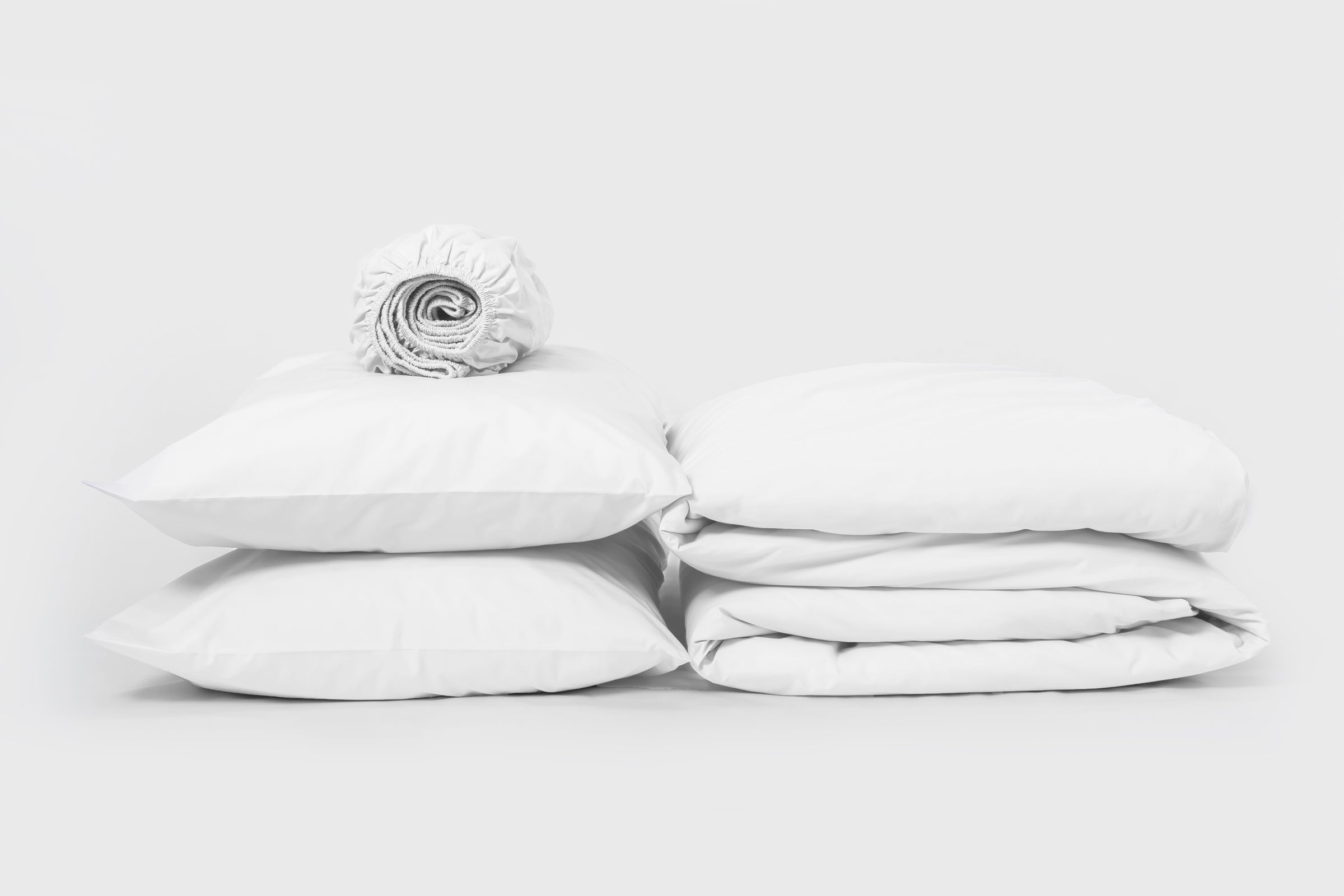 crisp-white-bundle-set-fitted-sheet-duvet-cover-pillowcase-pair-by-sojao.jpg