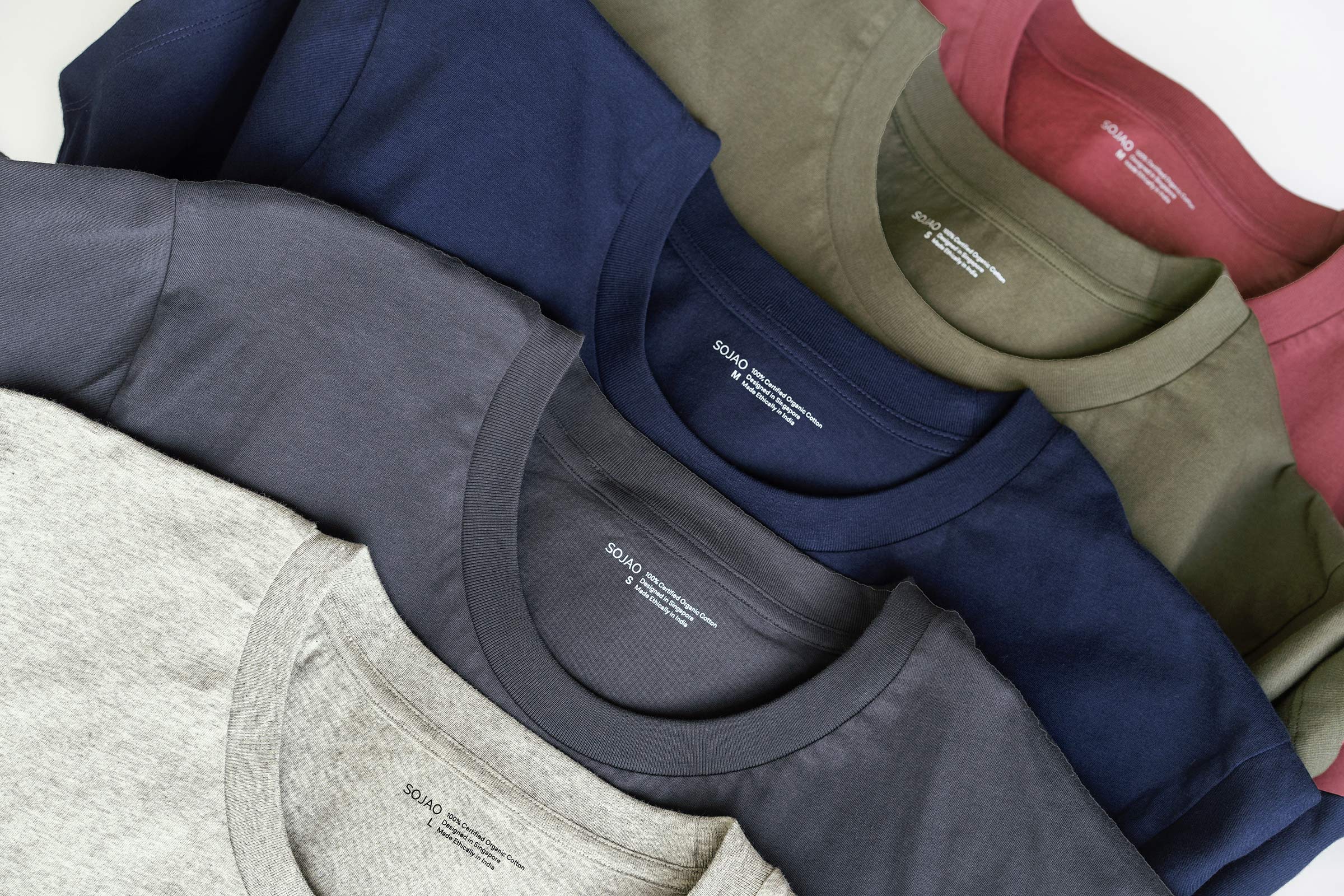 pebbles-midnight-navy-olive-rouge-organic-cotton-mens-tee-bundle-close-up-shot-by-sojao.jpg