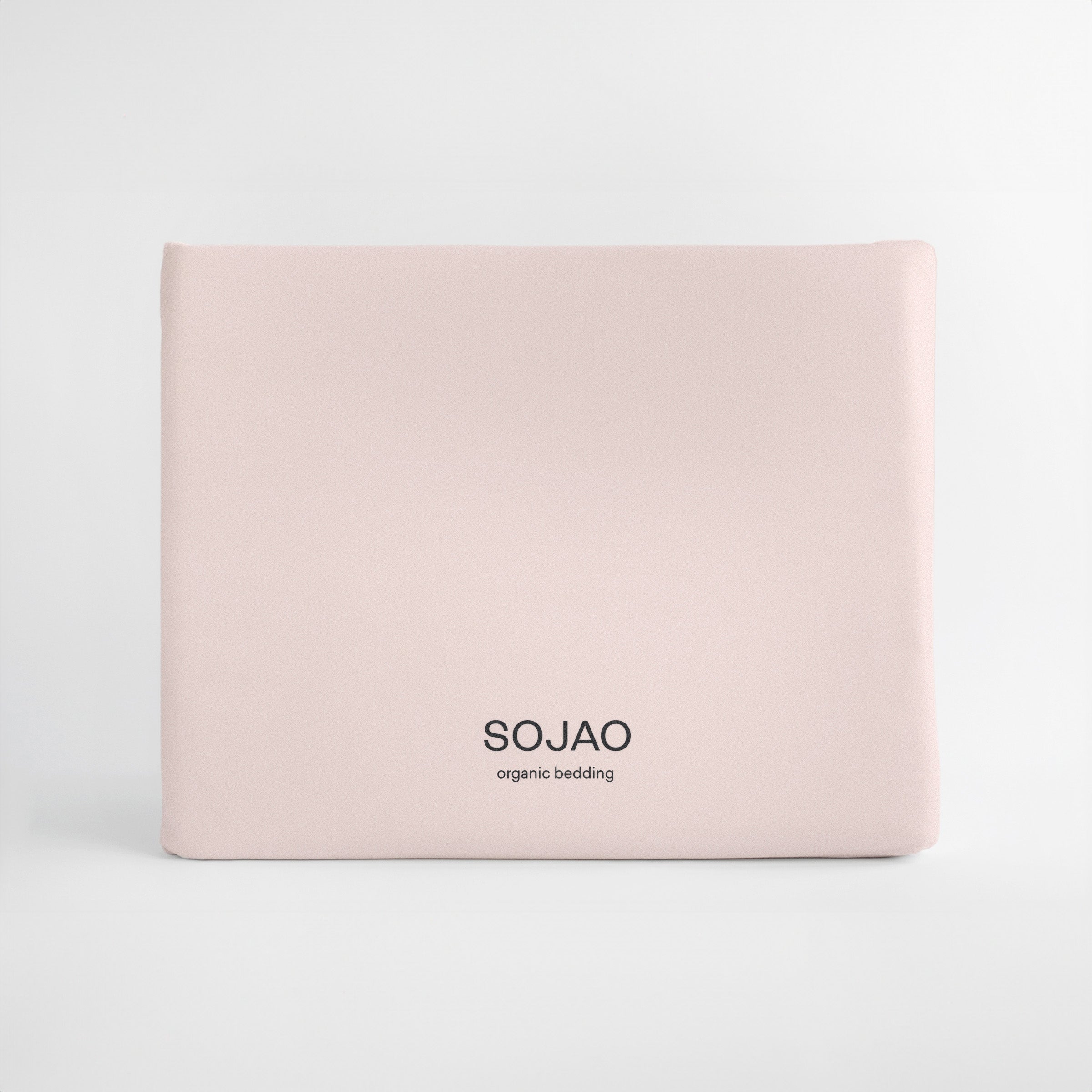 organic-bedding-dust-bag-in-blush-colour-by-sojao