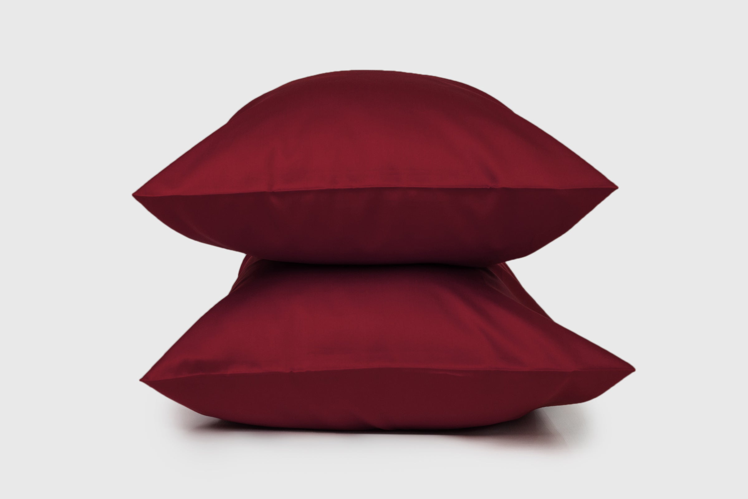 classic-wine-duvet-set-pillow-case-pair-by-sojao.jpg