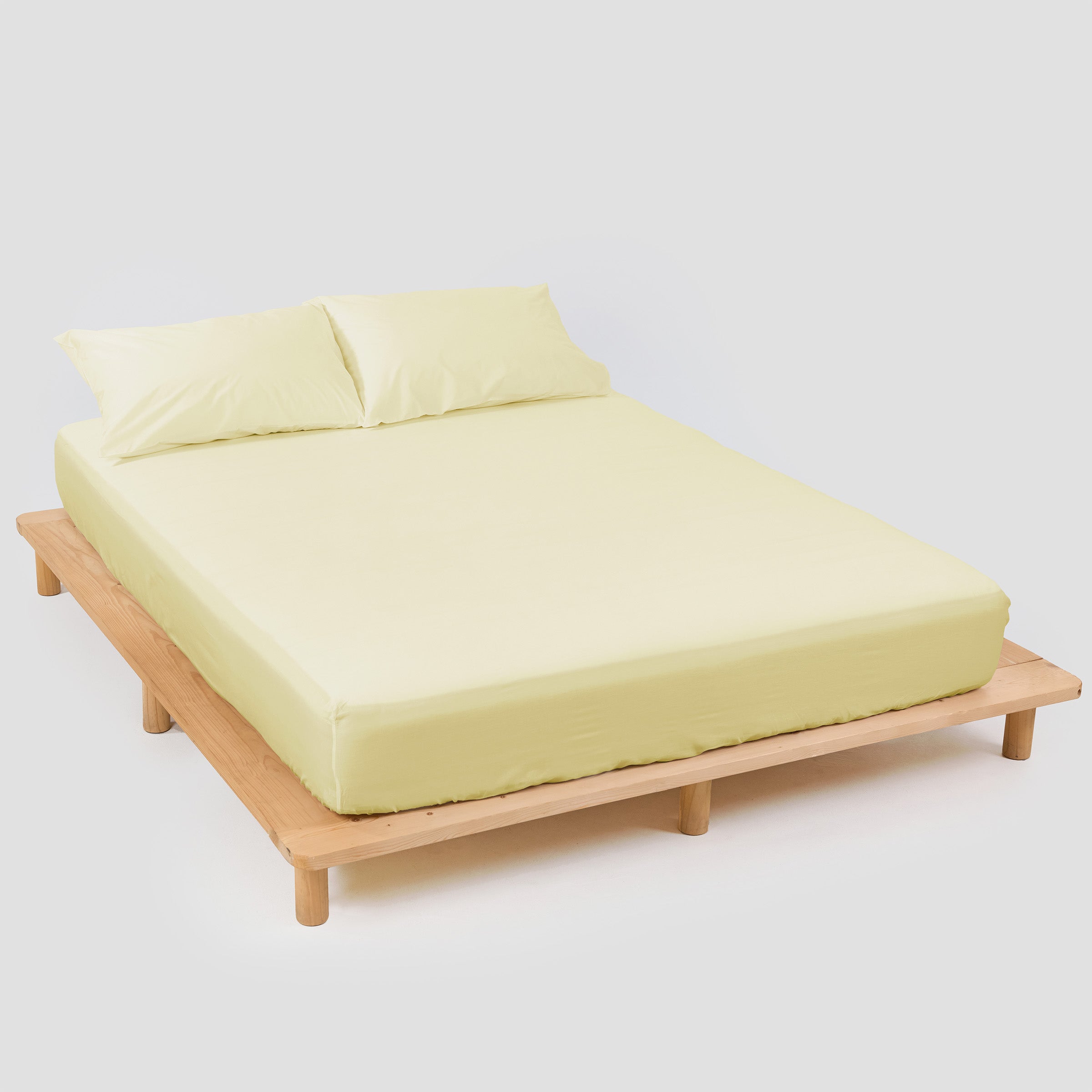 classic-butter-yellow-fitted-sheet-pillowcase-pair-by-sojao