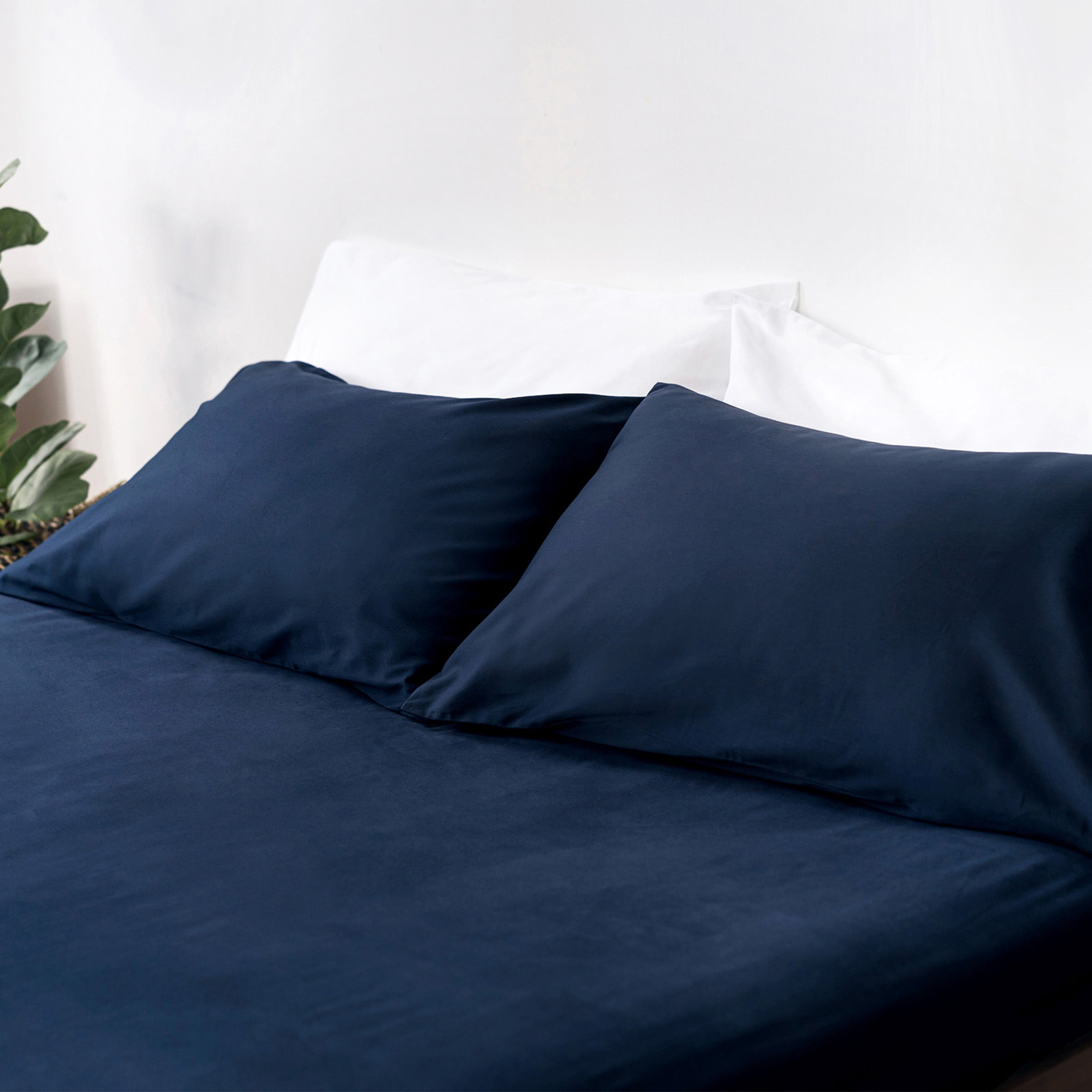 classic-navy-sheet-set-in-bedroom-by-sojao