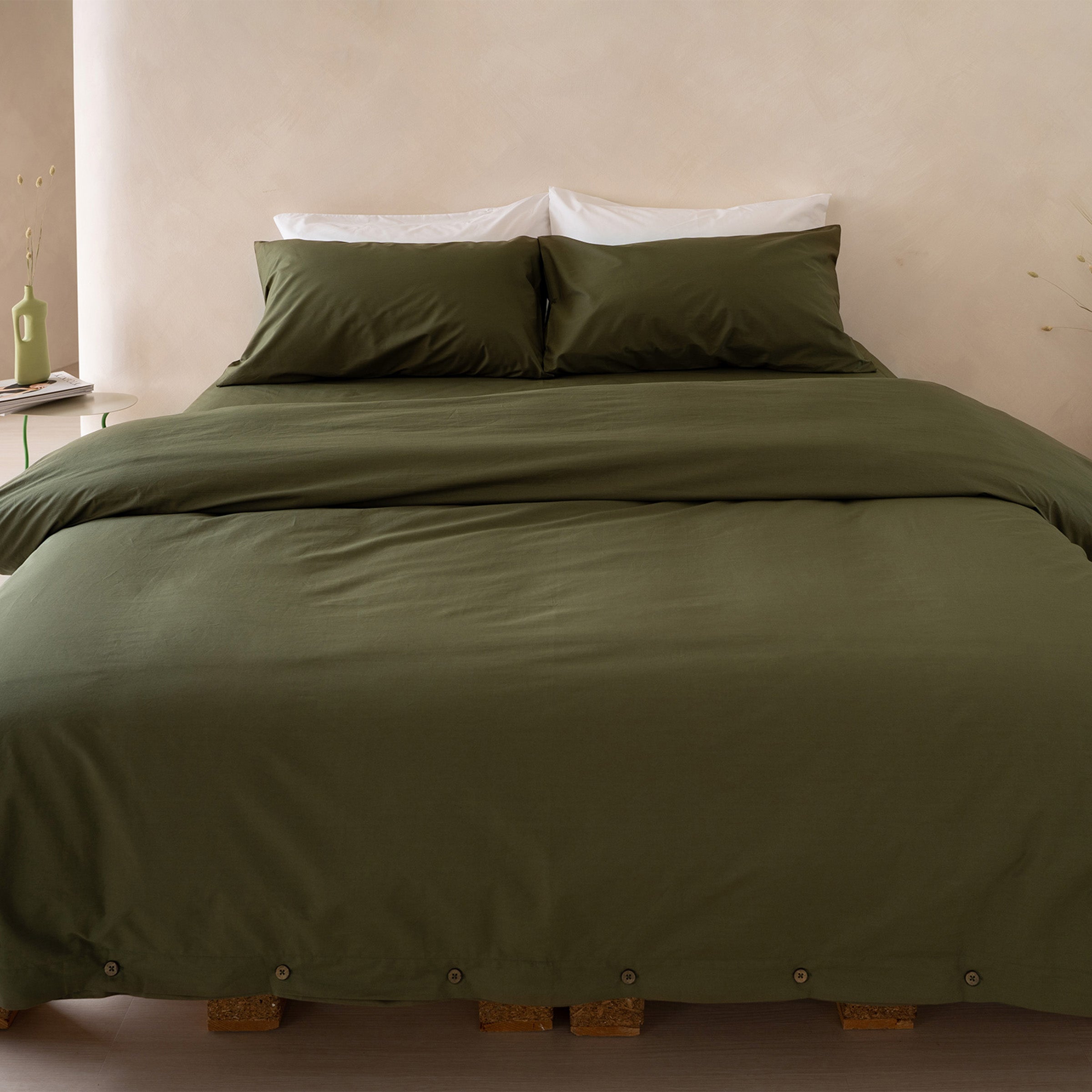 crisp-olive-bundle-set-in-bedroom-by-sojao