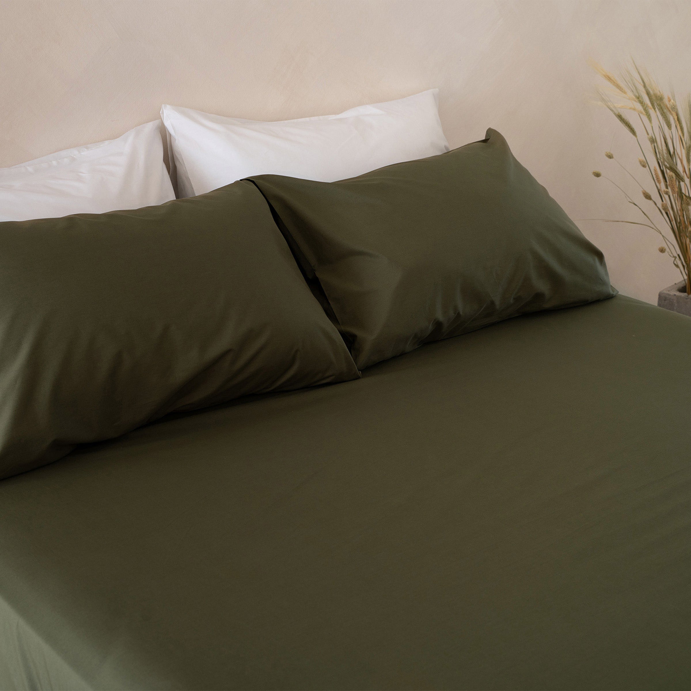 crisp-olive-sheet-set-in-bedroom-by-sojao