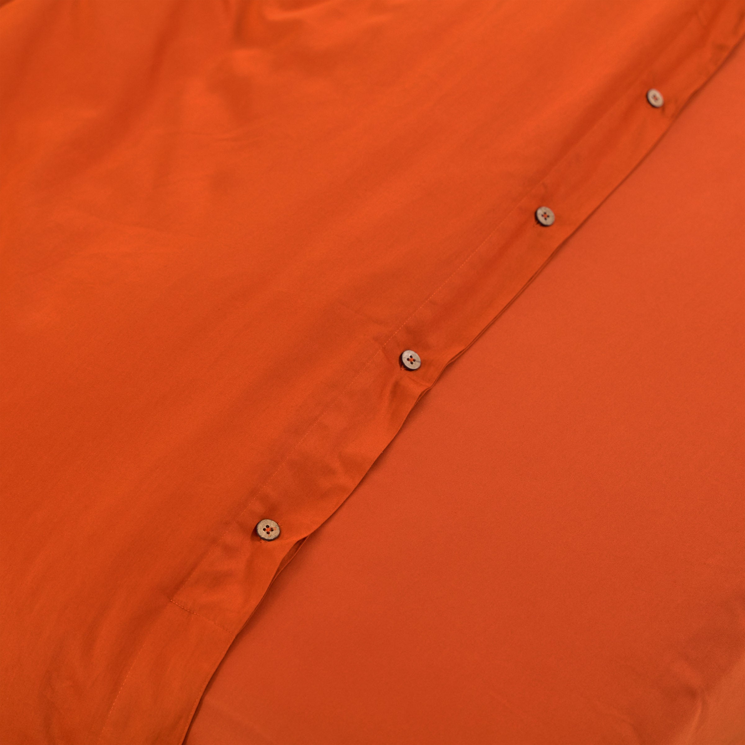 classic-autumn-orange-duvet-cover-coconut-buttons-by-sojao