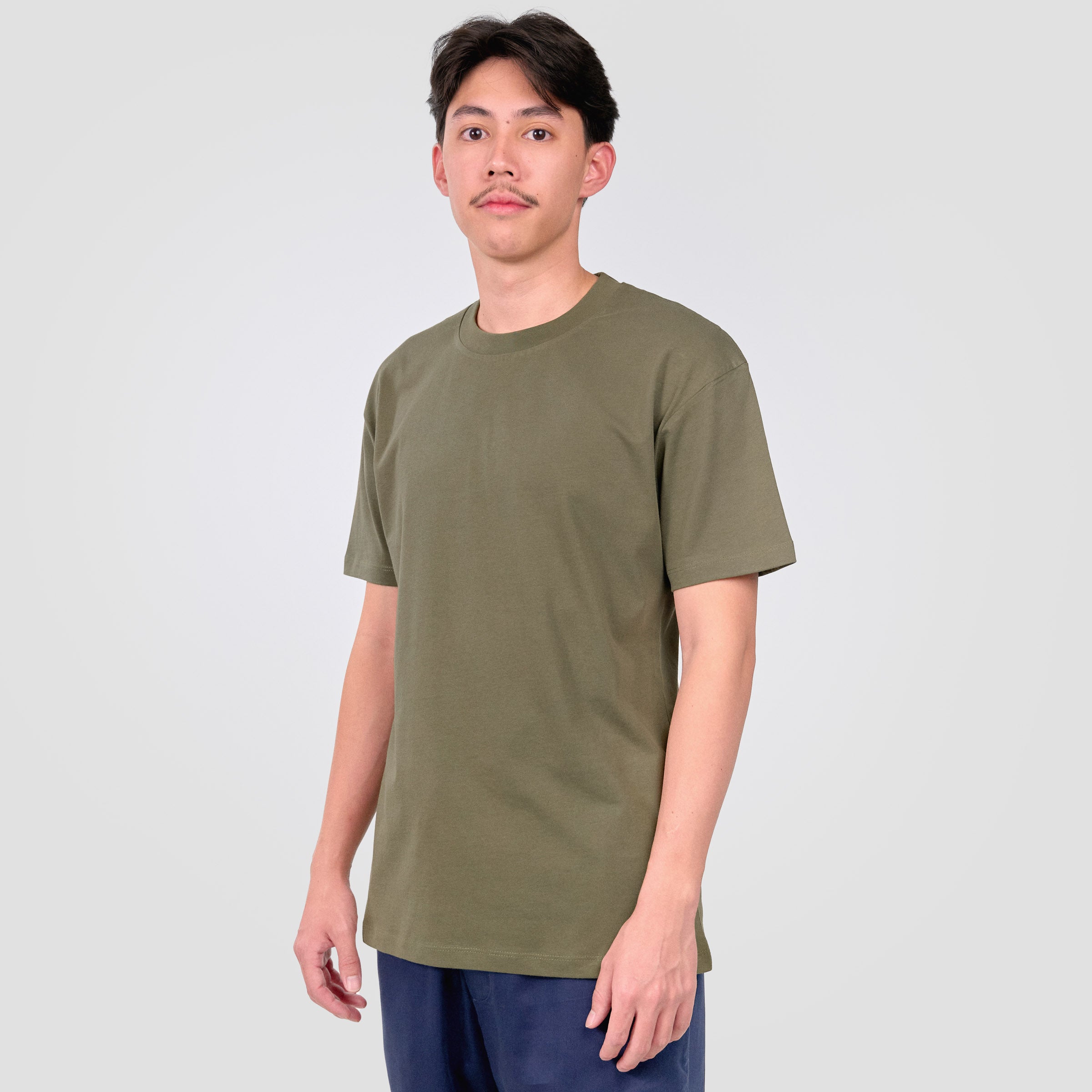 organic-cotton-mens-tee-in-olive-colour-by-sojao