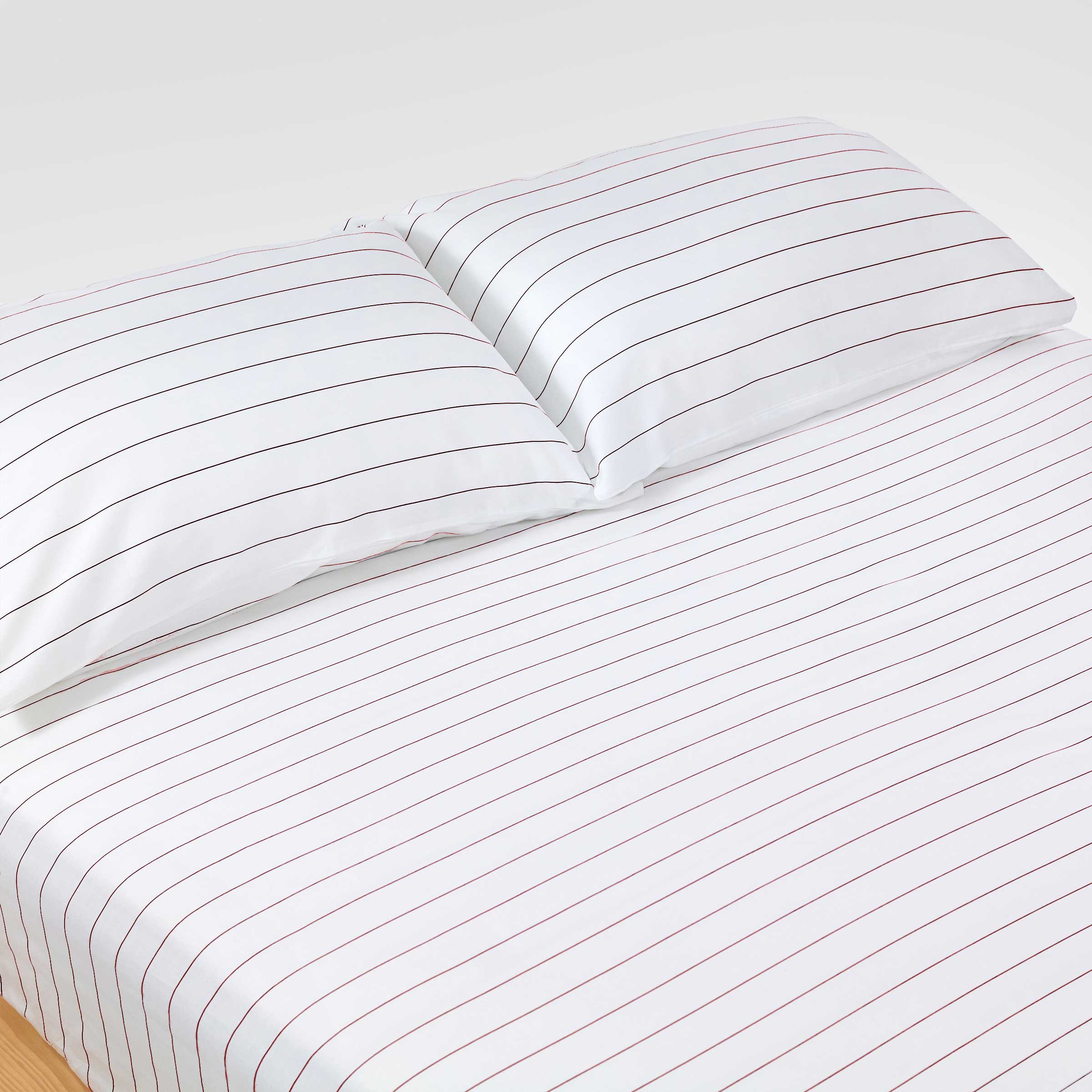 Classic Cedar Pinstripes Fitted Sheet