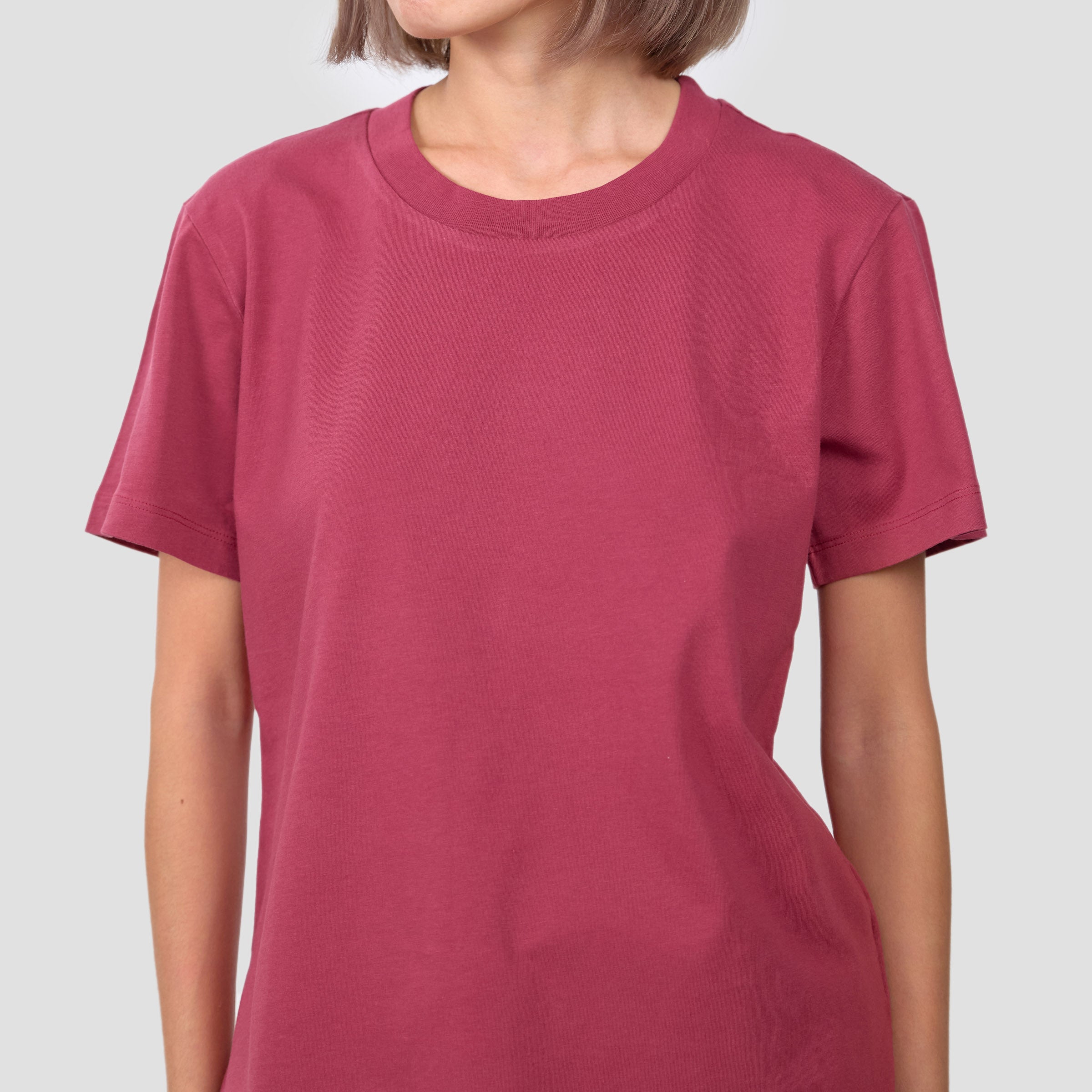 organic-cotton-womens-tee-in-rouge-colour-by-sojao