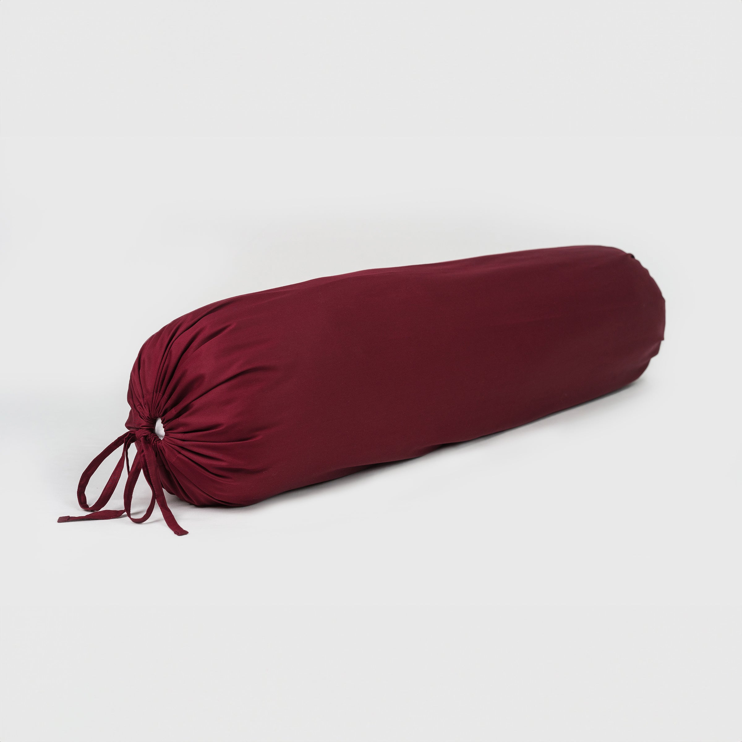 organic-bedding-dust-bag-in-wine-colour-by-sojao