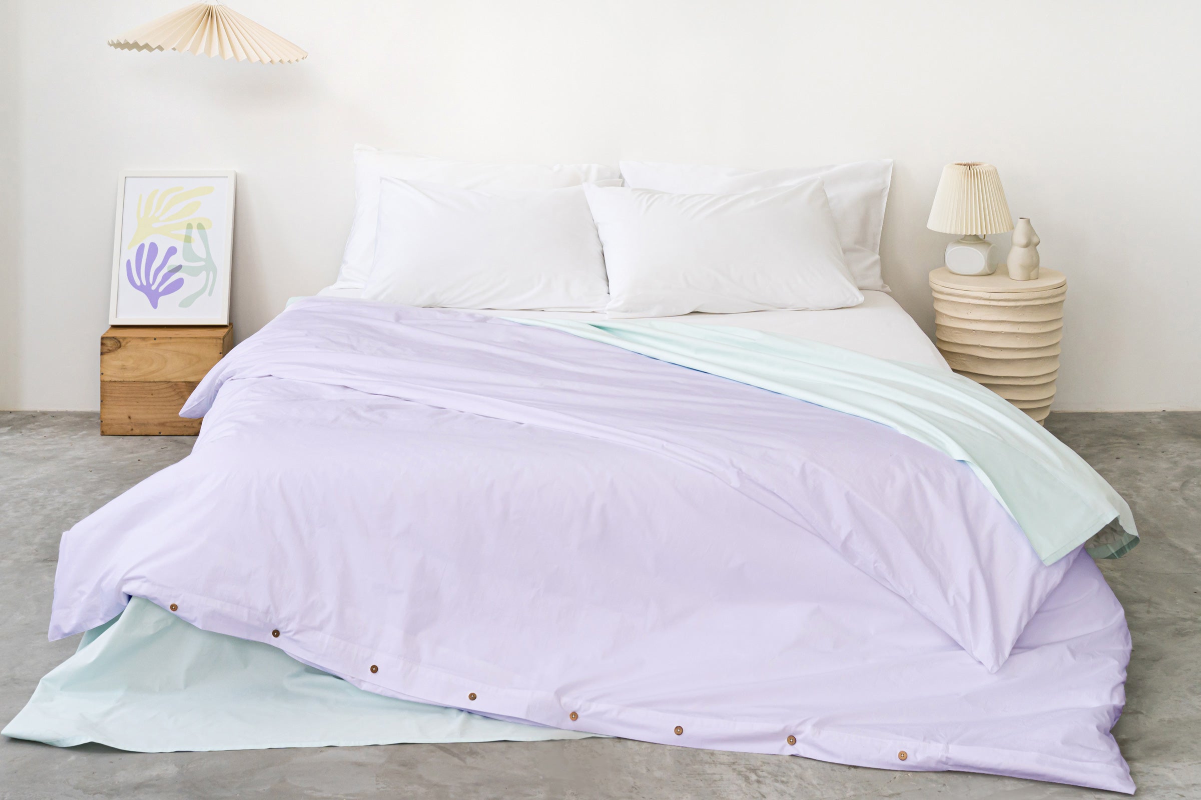 classic-lilac-duvet-cover-white-fitted-sheet-pillowcase-pair-mint-flat-sheet-by-sojao.jpg