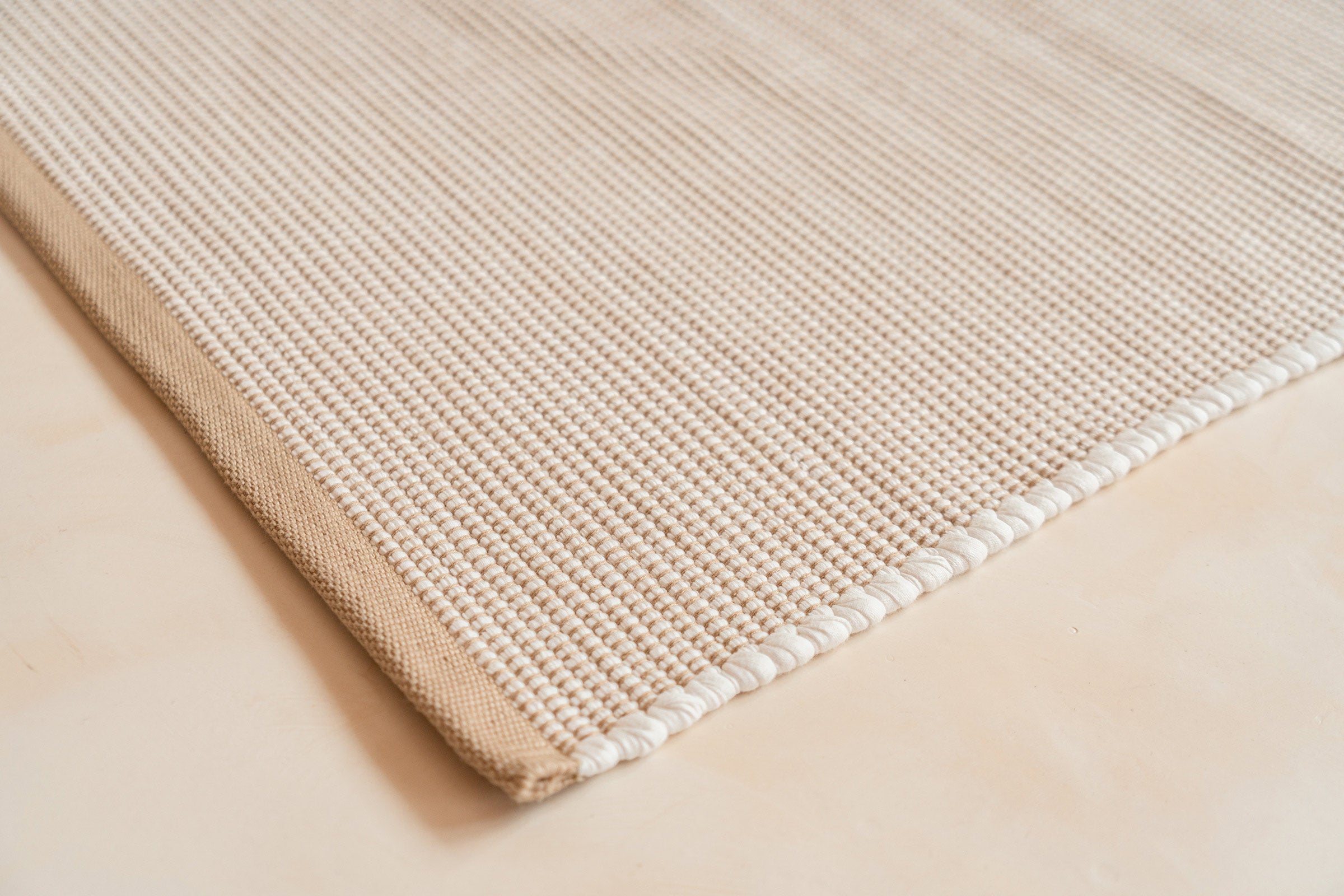 cotton-floor-mats-closed-up-shot-by-sojao.jpg