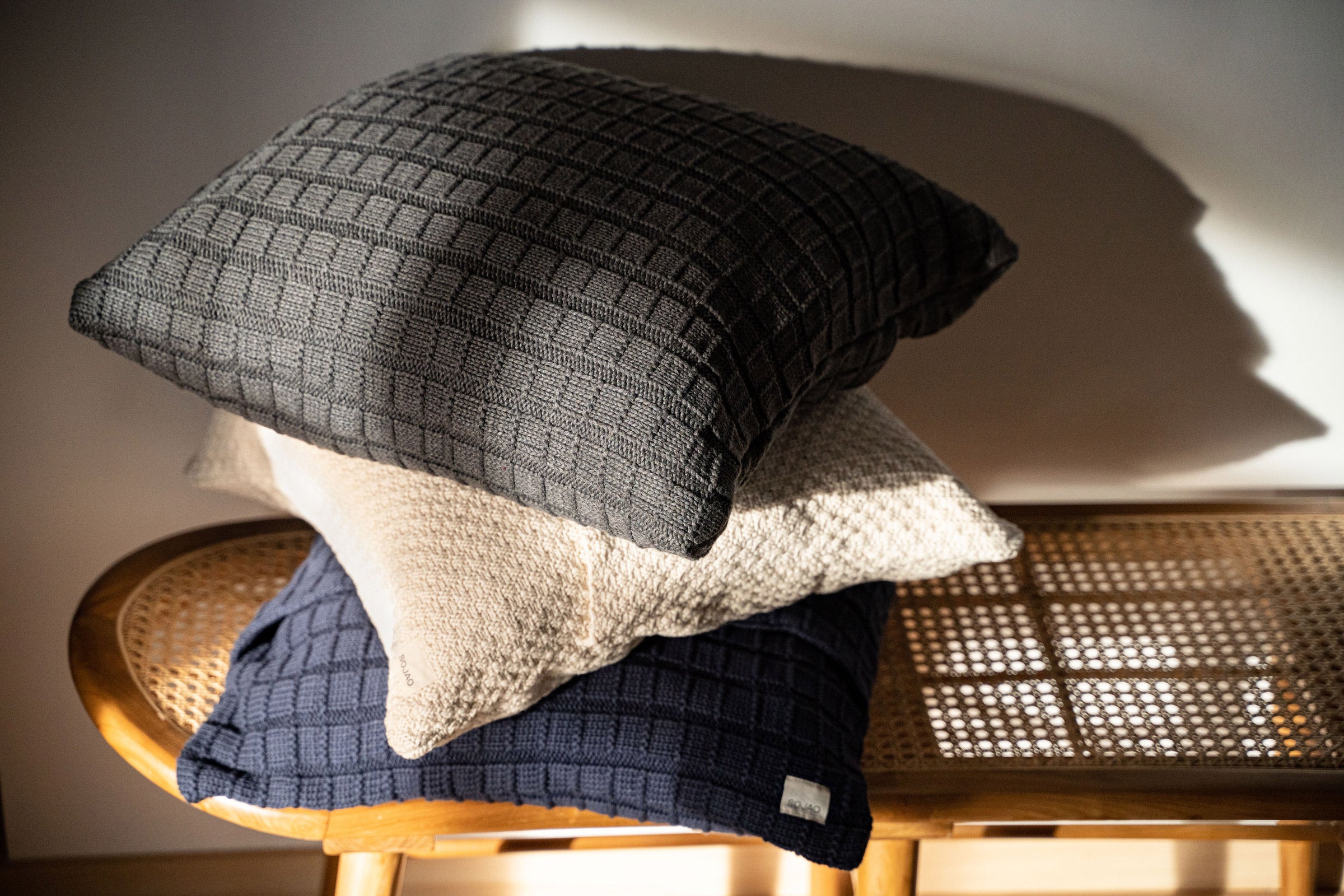 navy-ivory-stone-organic-checkered-rib-cushion-cover-by-sojao