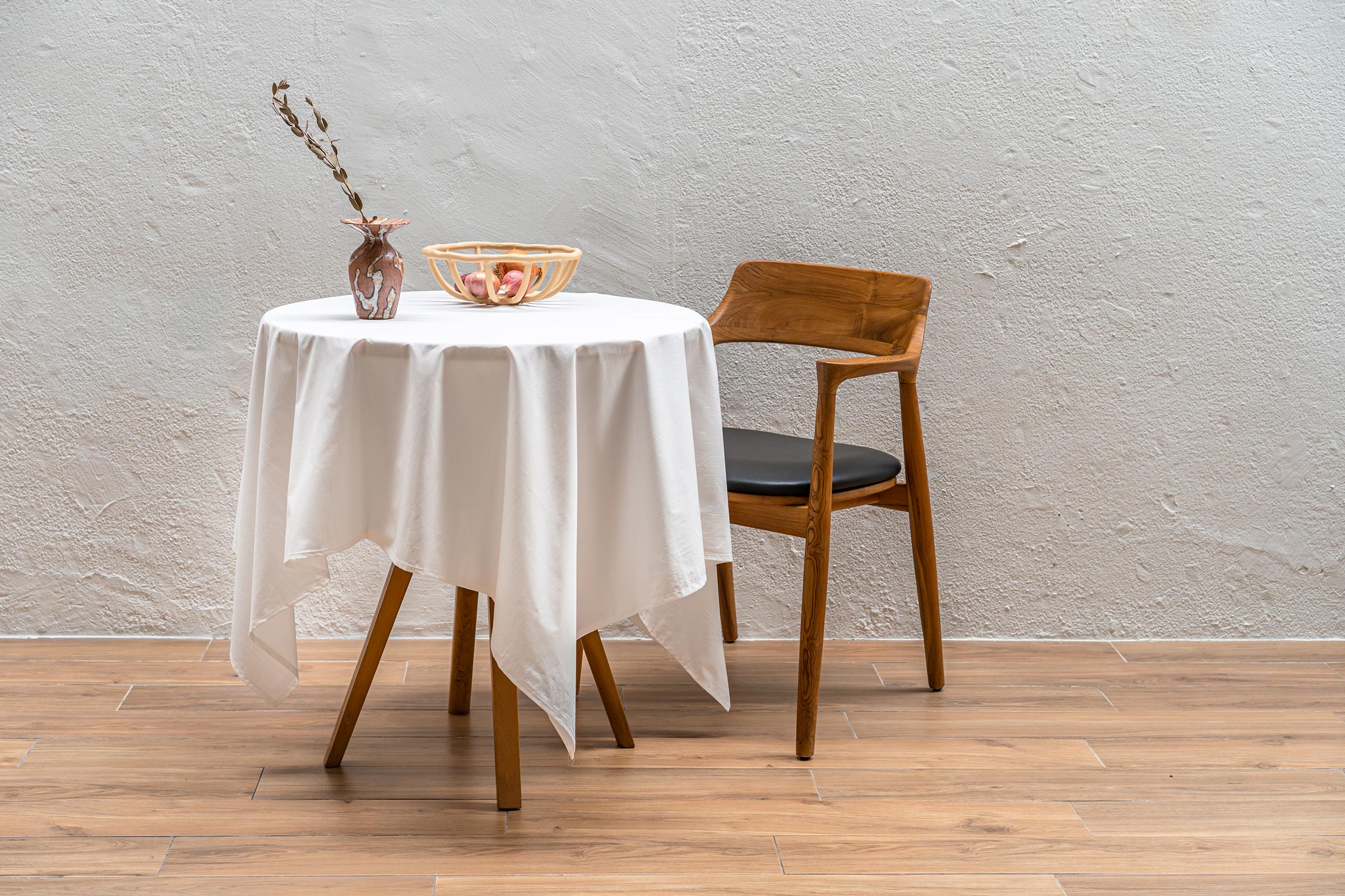crisp-white-organic-cotton-table-cloth-square-by-sojao.jpg