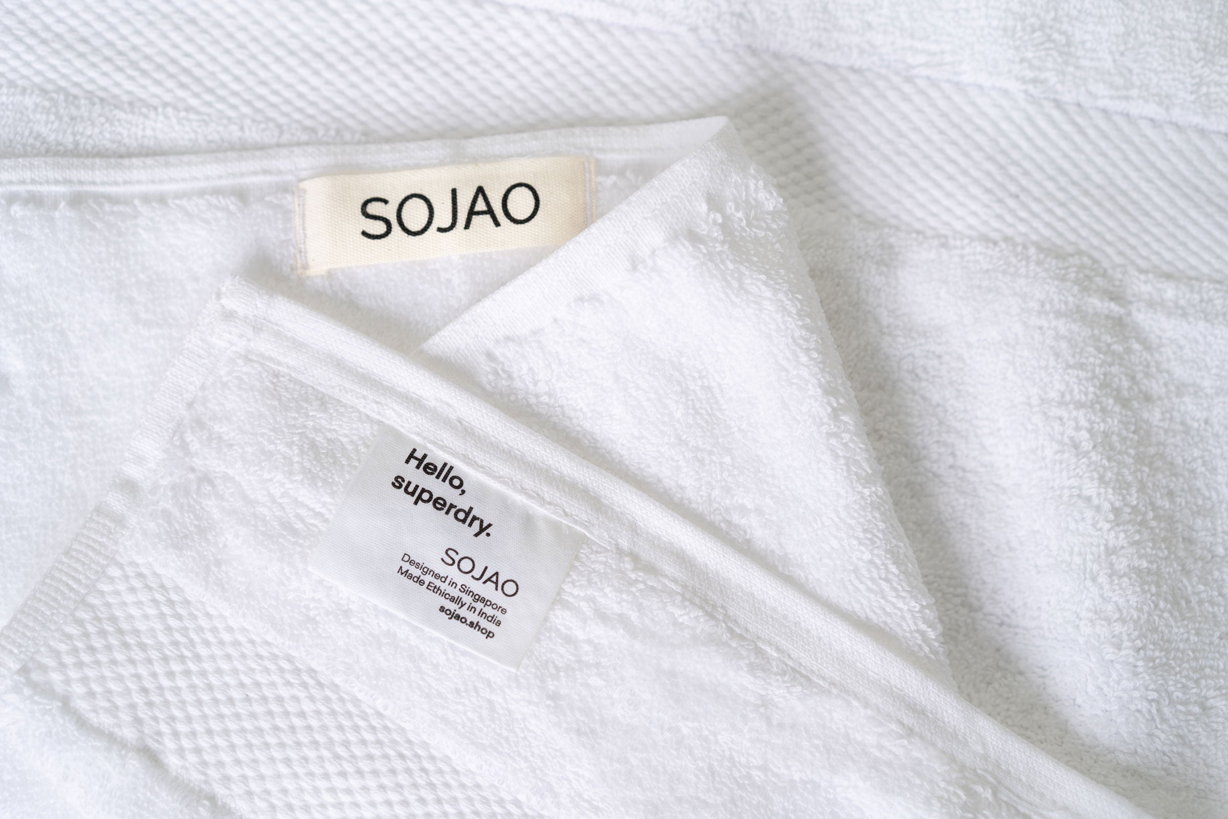 sojao organic cotton face towels white loop hang tag detail